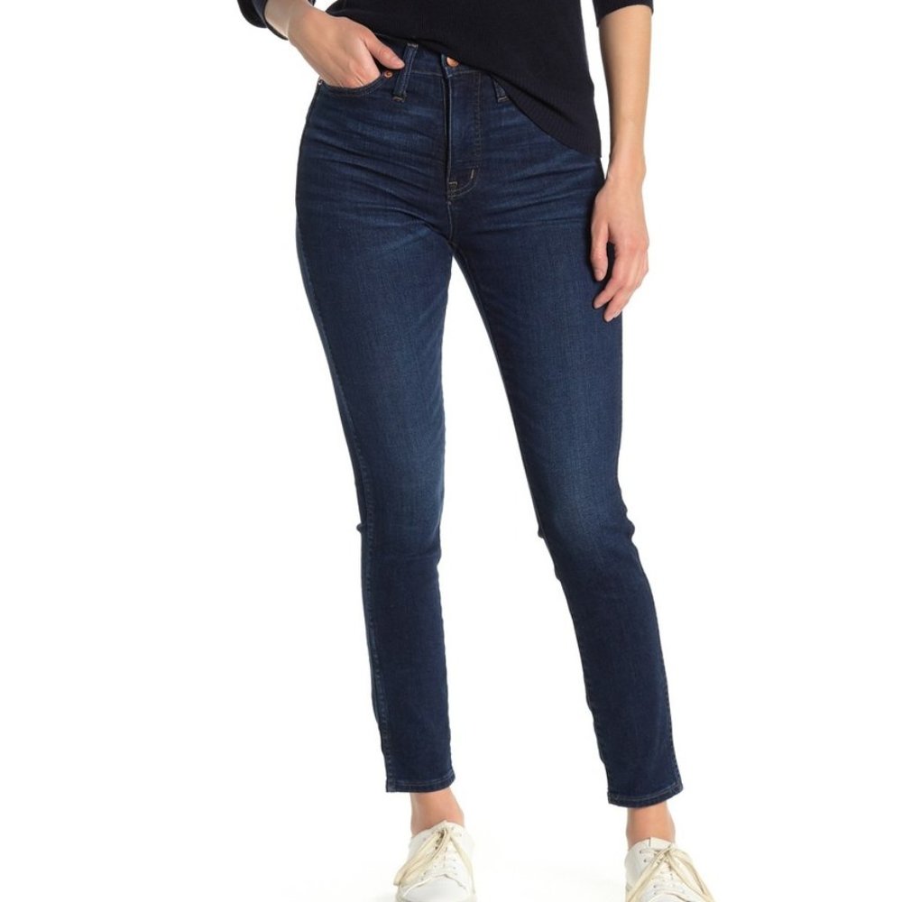 10" High-Rise Skinny Jeans in Hayes Wash